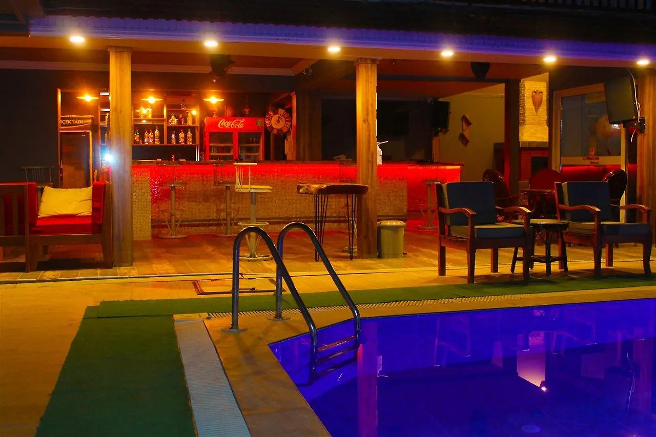 Carmina Hotel Oludeniz 3*,