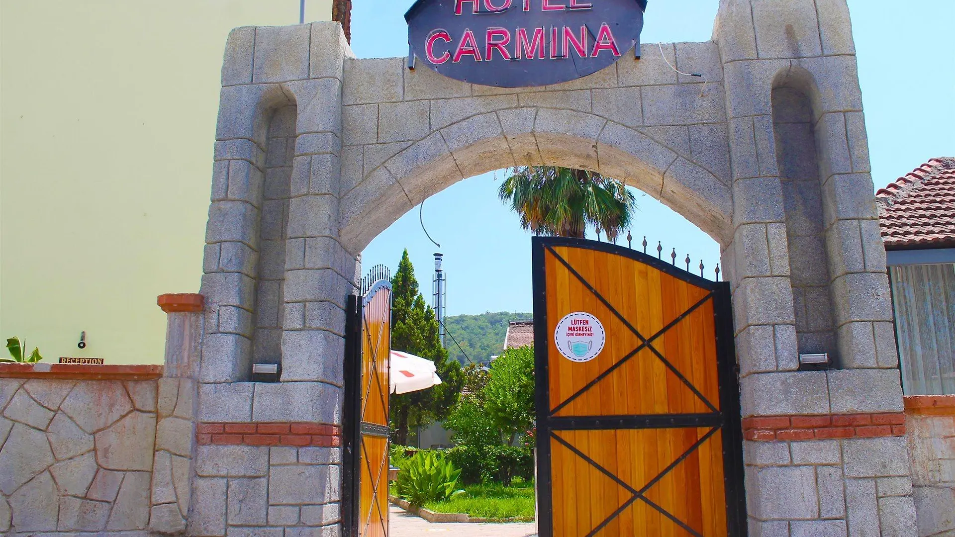 Carmina Hotel Oludeniz 3*,