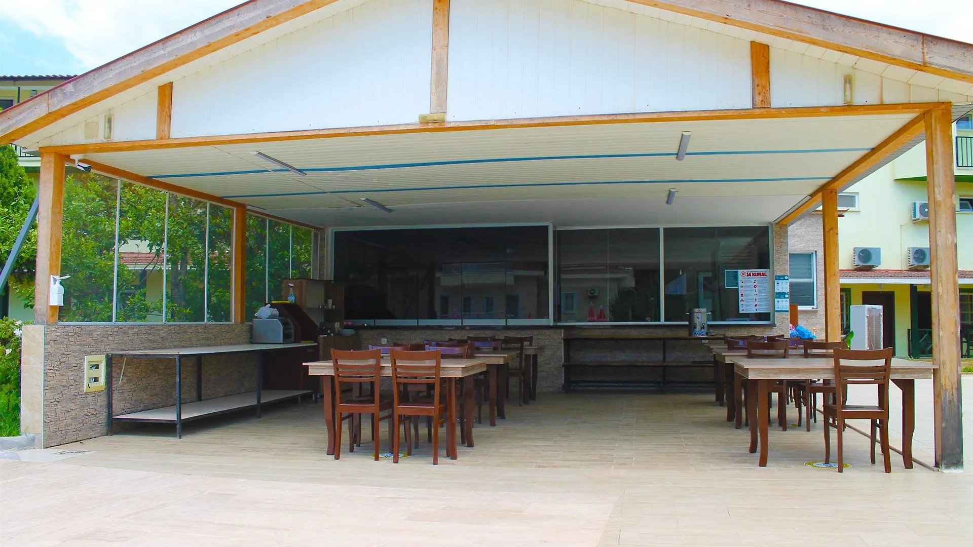 Carmina Hotel Oludeniz