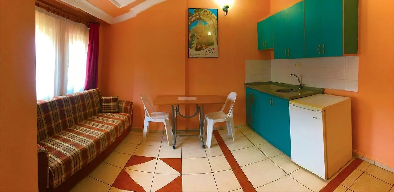 Carmina Hotel Oludeniz 3*,